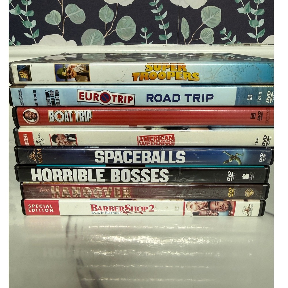 Comedy DVD Lot of 8 -‎ Hangover, Spaceballs, Super Troopers, Road Trip and More